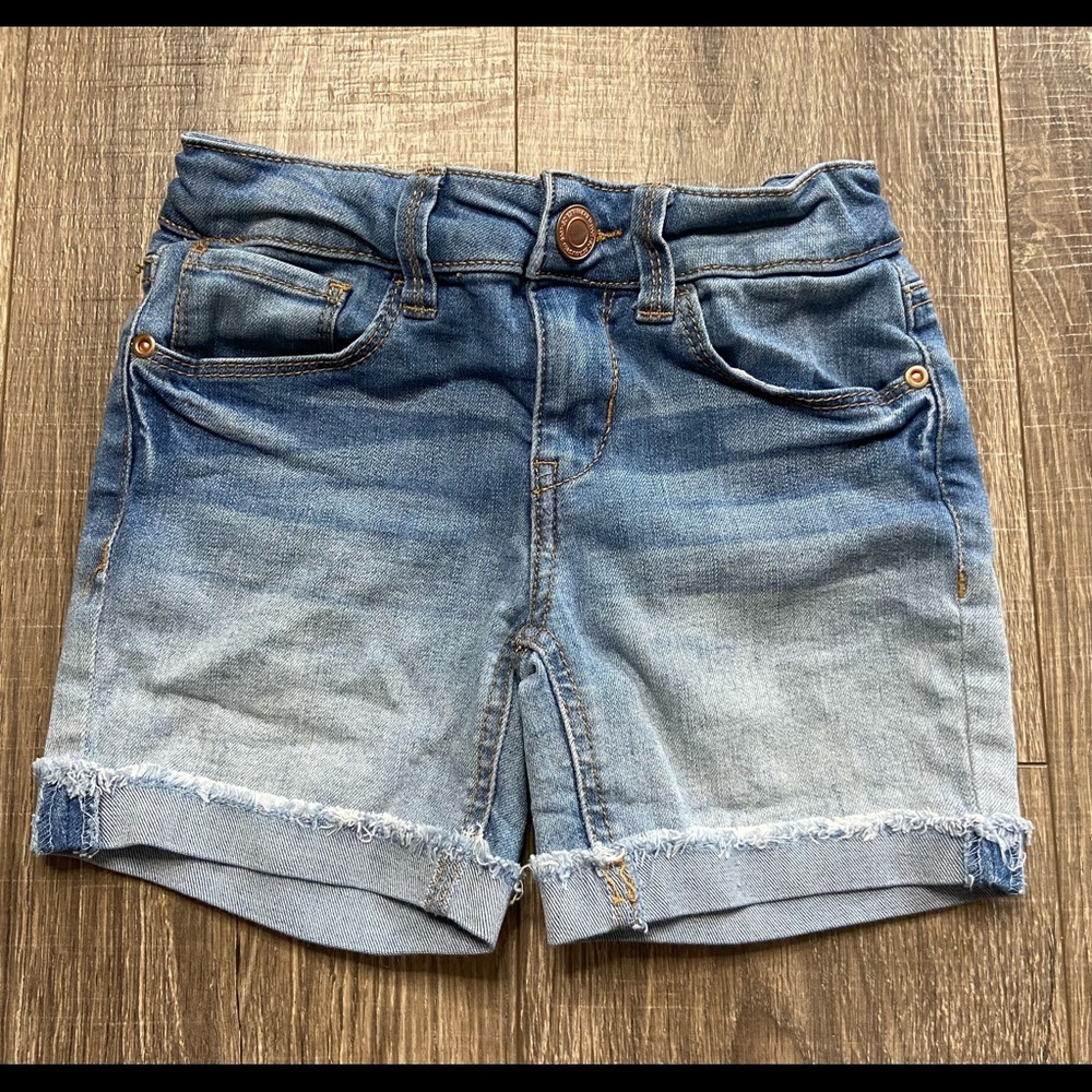 SO girl’s shorts- size 7